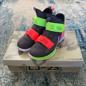 Nike Lebrun soldier XIII SFG